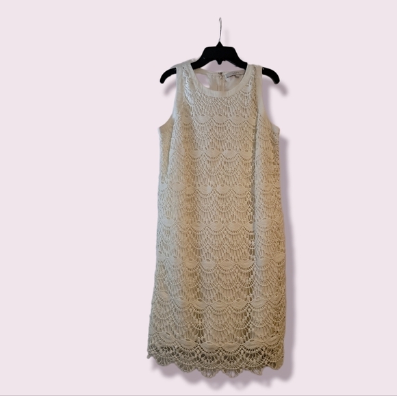 LOFT Dresses & Skirts - Beautiful Women's White Loft Dress